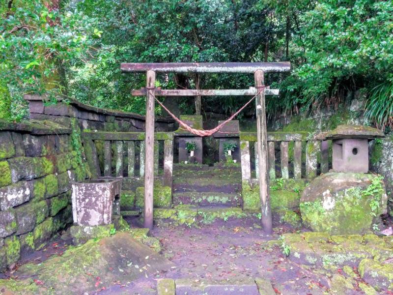 仙巌園 山神 水神