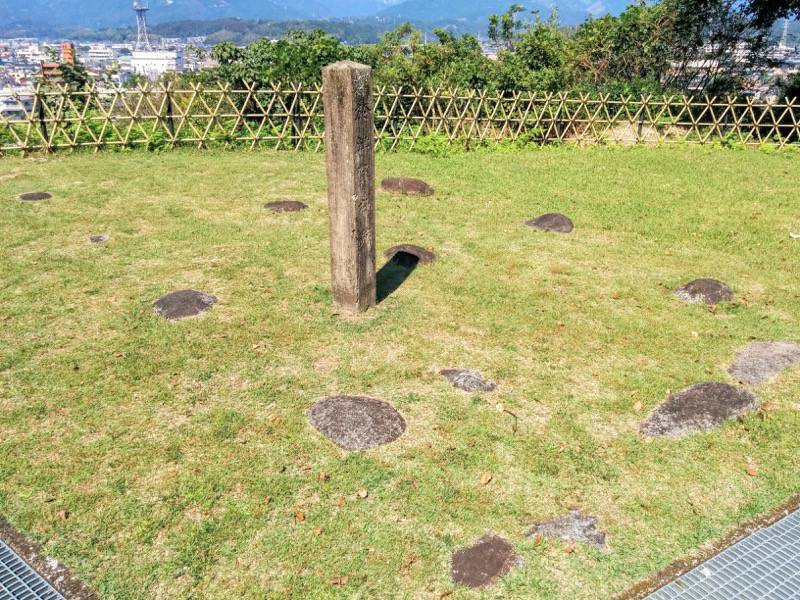 人吉城跡-於津賀社跡.jpg 人吉城跡 於津賀社跡
