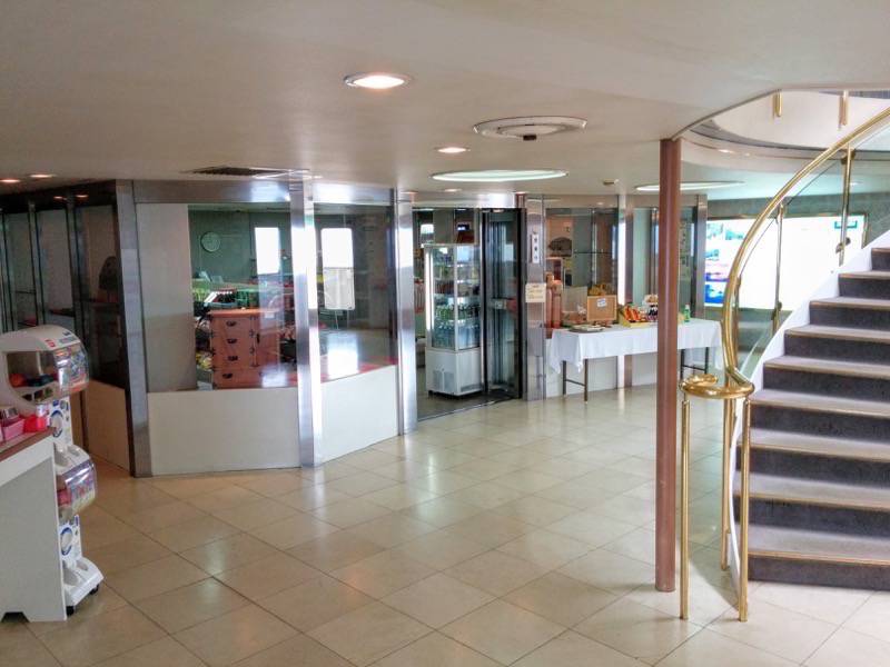 フェリー屋久島2 船内１F売店