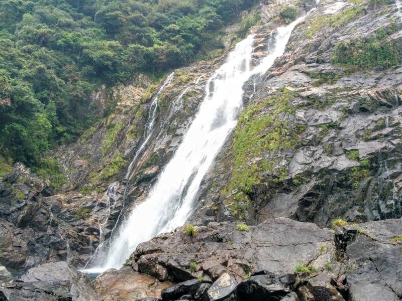 大川の滝 少し手前から２