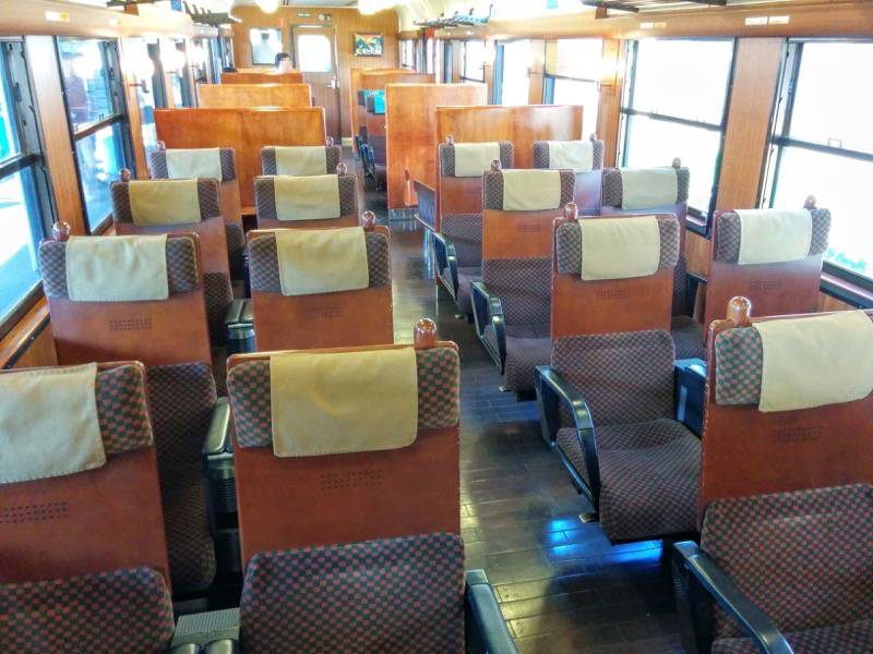 はやとの風 ２号車内