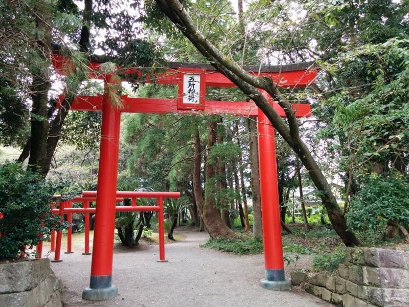 宮崎神宮末社五所稲荷神社-大鳥居.jpg 宮崎神宮末社五所稲荷神社 大鳥居