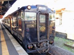 観光重視の特急列車 はやとの風|吉松駅 – 鹿児島中央駅 観光重視の特急列車 はやとの風|吉松駅 – 鹿児島中央駅