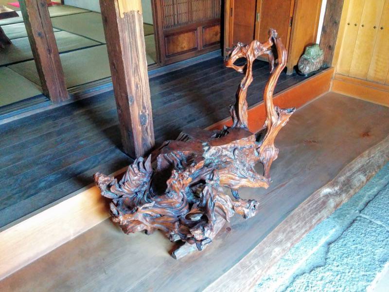 青井阿蘇神社文化苑 継承殿内２