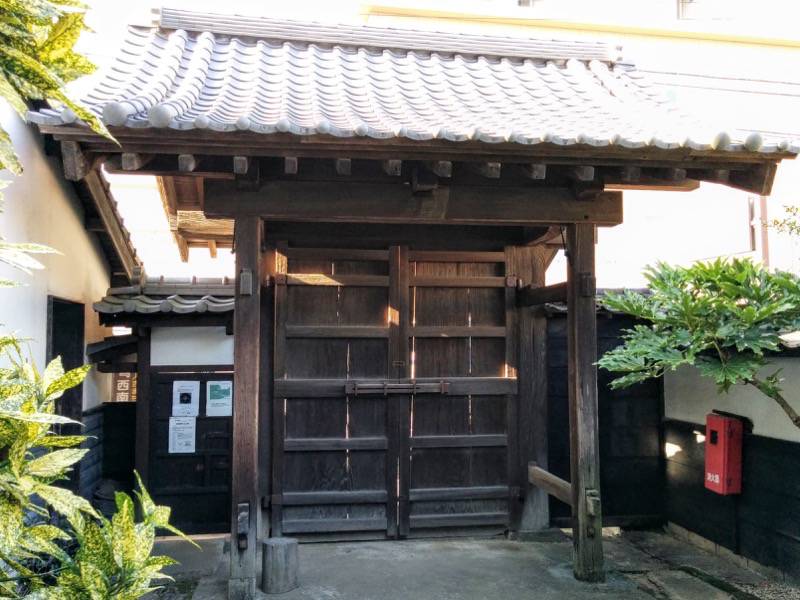 武家屋敷 堀合門