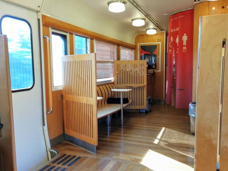 はやとの風 １号車後部