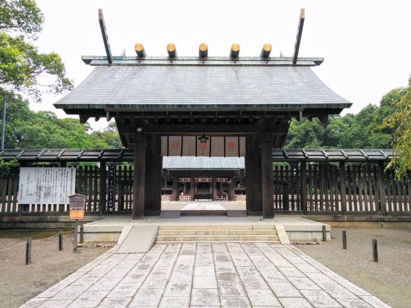 宮崎神宮-正門2.jpg 宮崎神宮 正門2