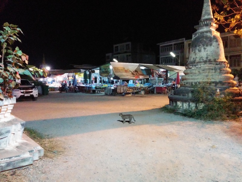 18スコータイの夜.jpg 18スコータイの夜