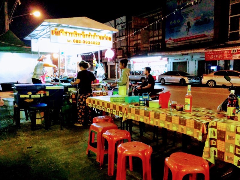 22カオパットの屋台