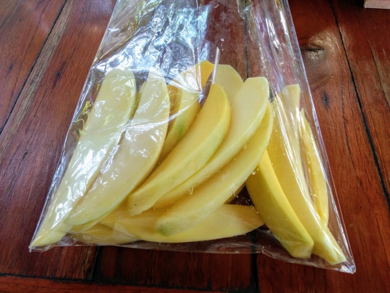 10グリーンマンゴー