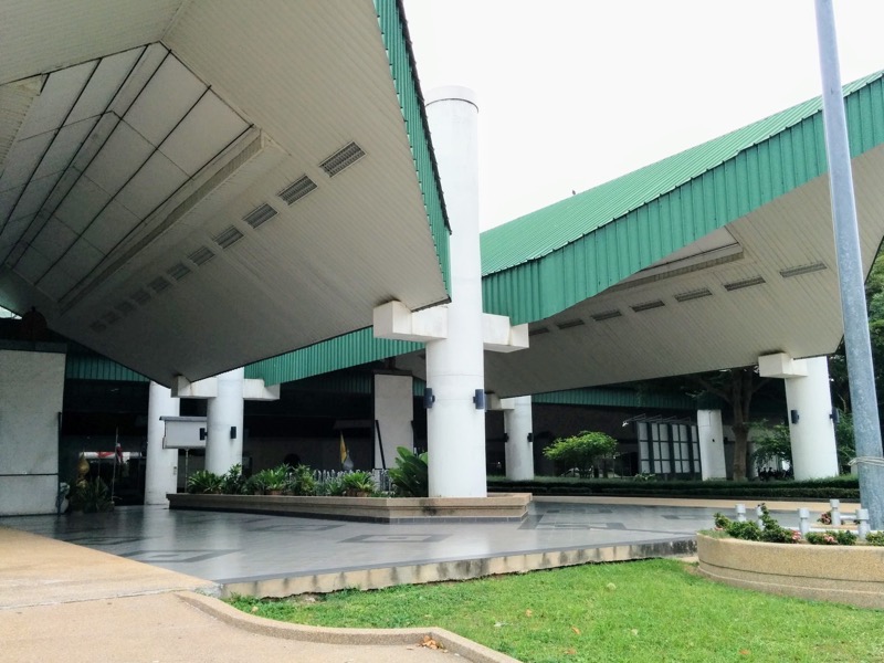 08ピサヌローク空港