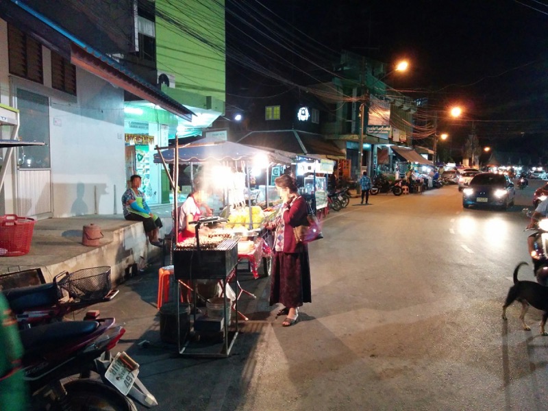 14スコータイの夜.jpg 14スコータイの夜