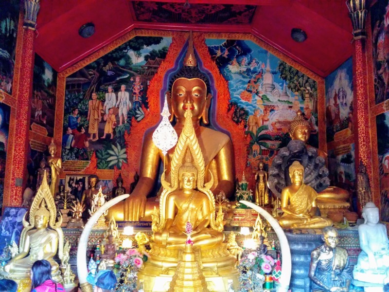 47お堂の仏像.jpg 47お堂の仏像