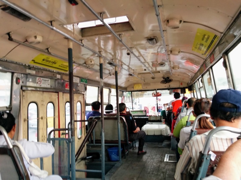 28帰りのバス