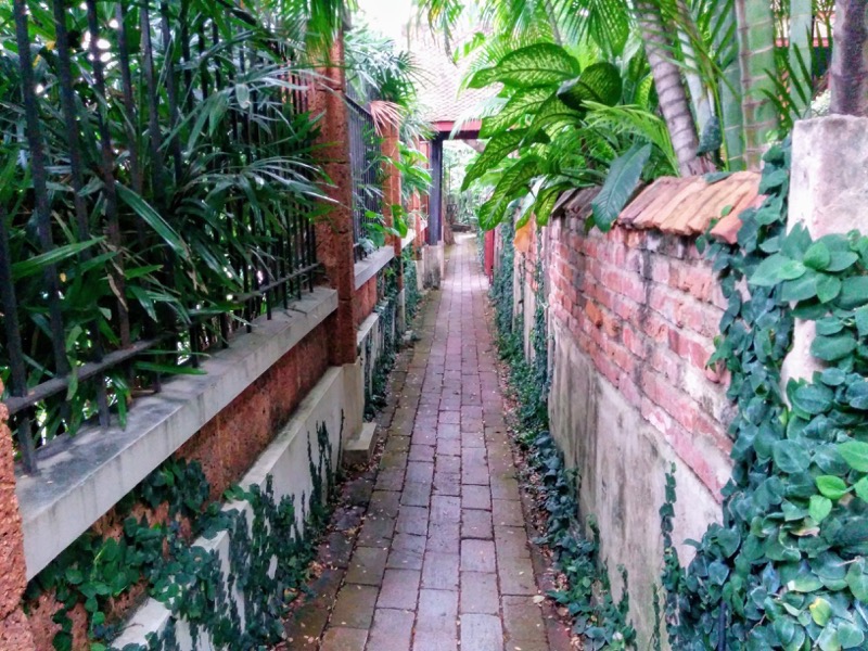 44船着き場への通路.jpg 44船着き場への通路