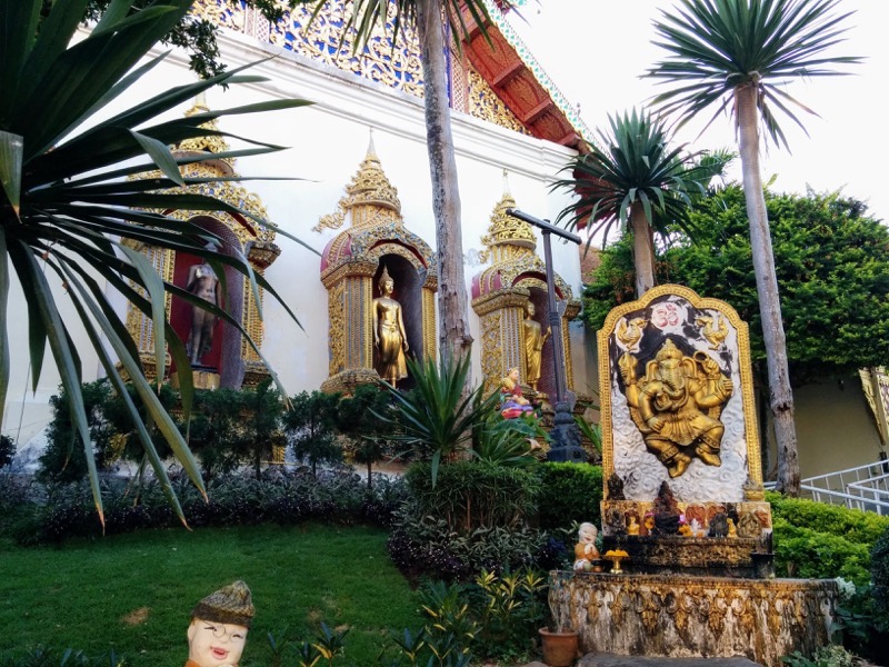 57ガネーシャと仏像.jpg 57ガネーシャと仏像