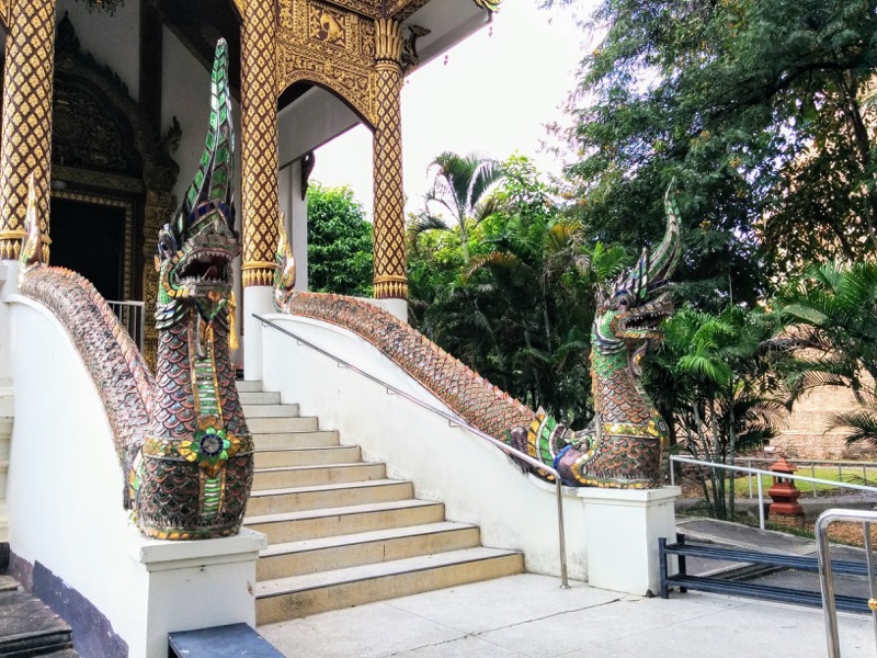 14礼拝堂のナーガ