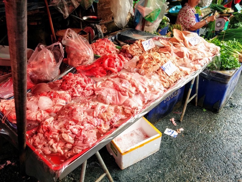 08肉屋さん.jpg 08肉屋さん