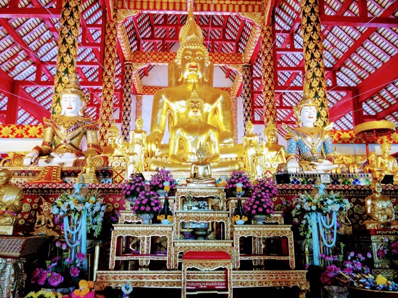 15本堂内.jpg 15本堂内