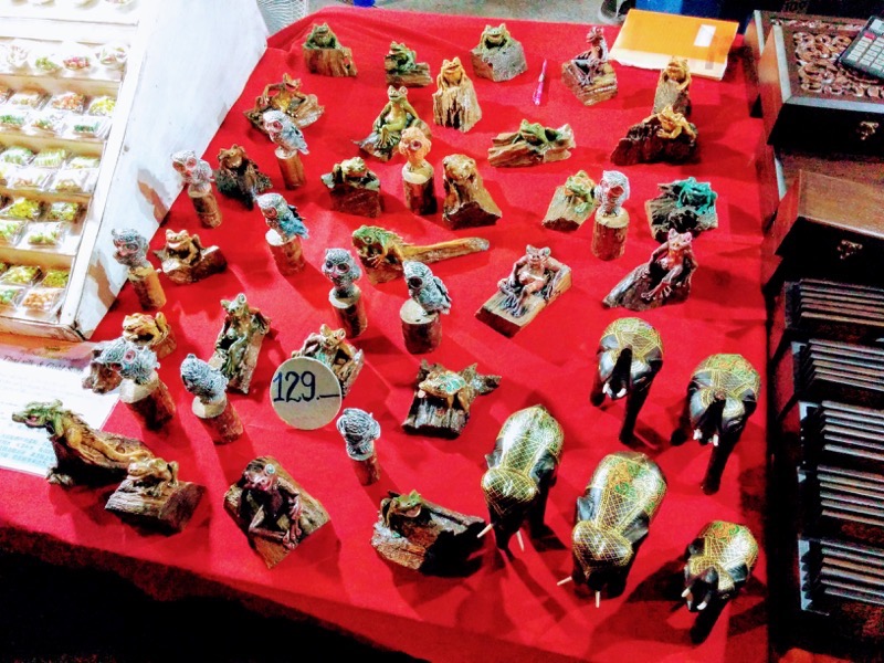 12サタデーマーケット