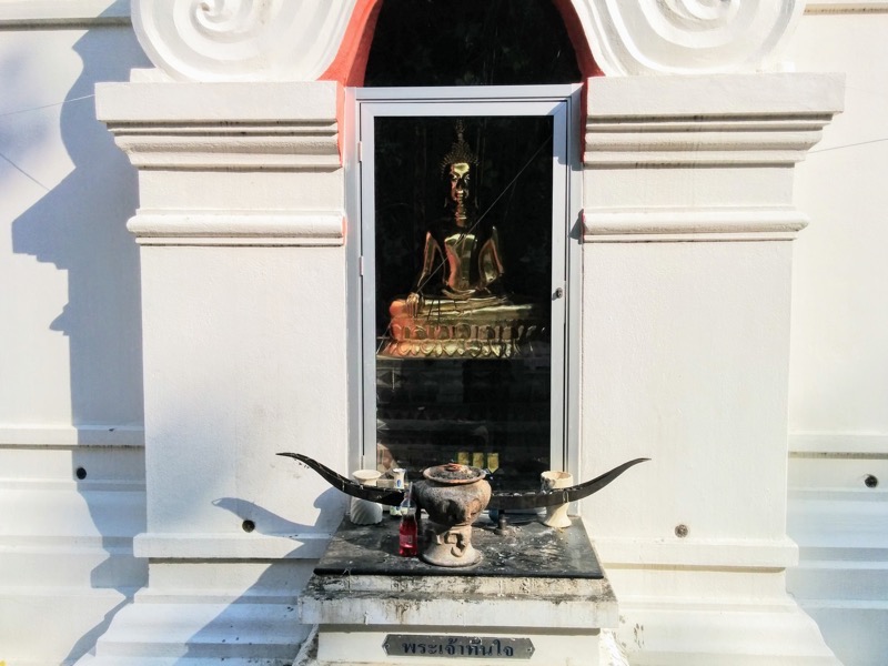 29チェディの仏様.jpg 29チェディの仏様