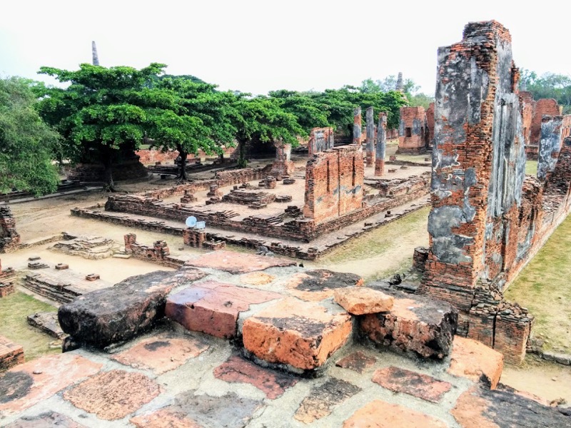 44上から見た右の遺跡.jpg 44上から見た右の遺跡