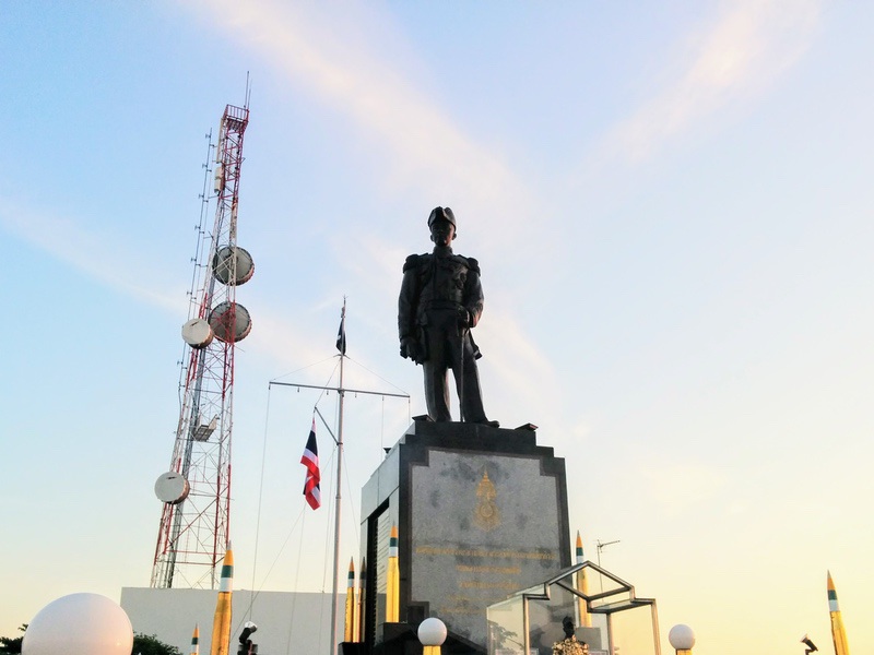 14銅像.jpg 14銅像