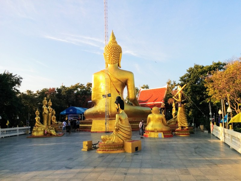 19大仏様後方.jpg 19大仏様後方