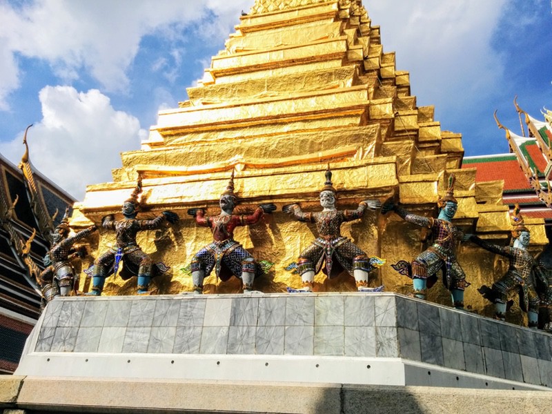 23プラ・スワナ・チェディ.jpg 23プラ スワナ チェディ