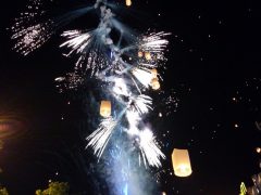 コムローイがあがるチェンマイで年越ししてきた｜タイ