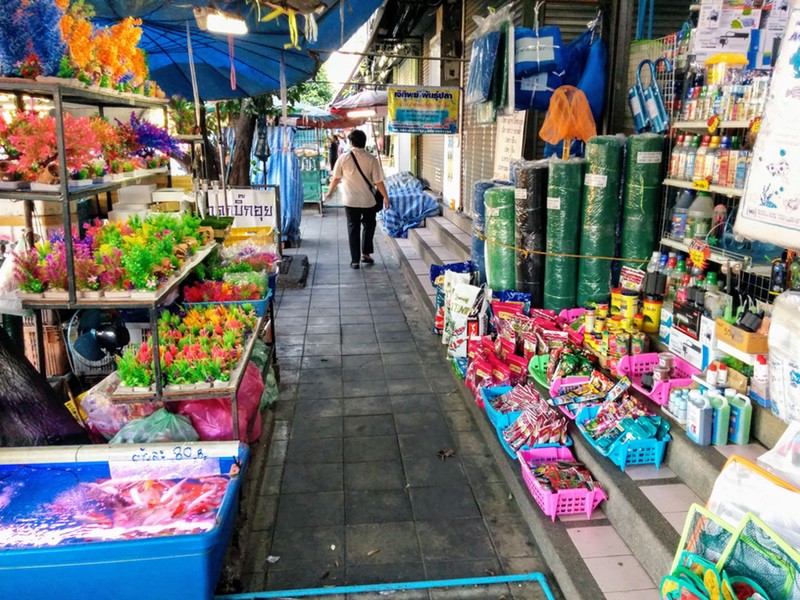 07チャトチャックマーケット