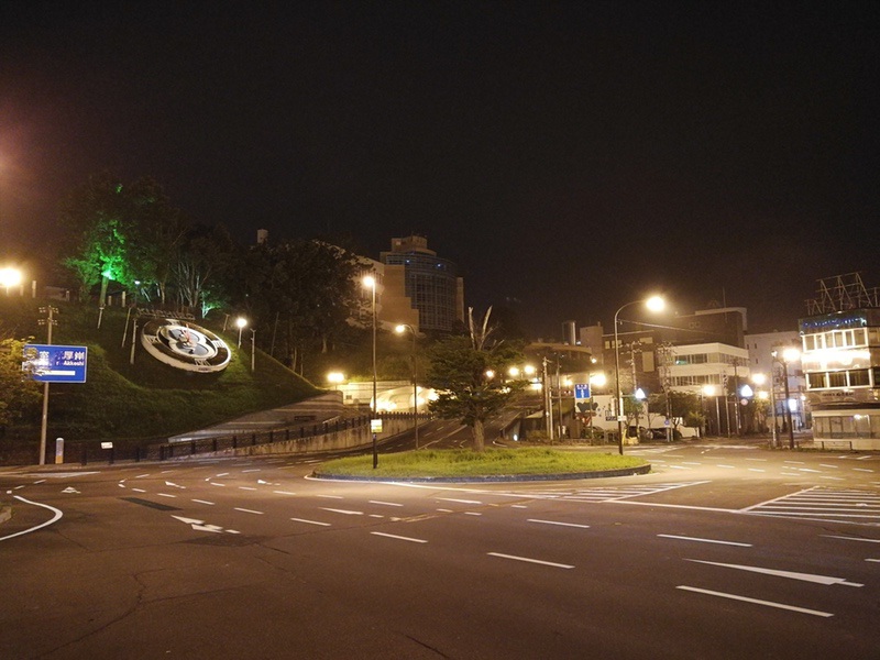 夜のロータリー.jpg 夜のロータリー