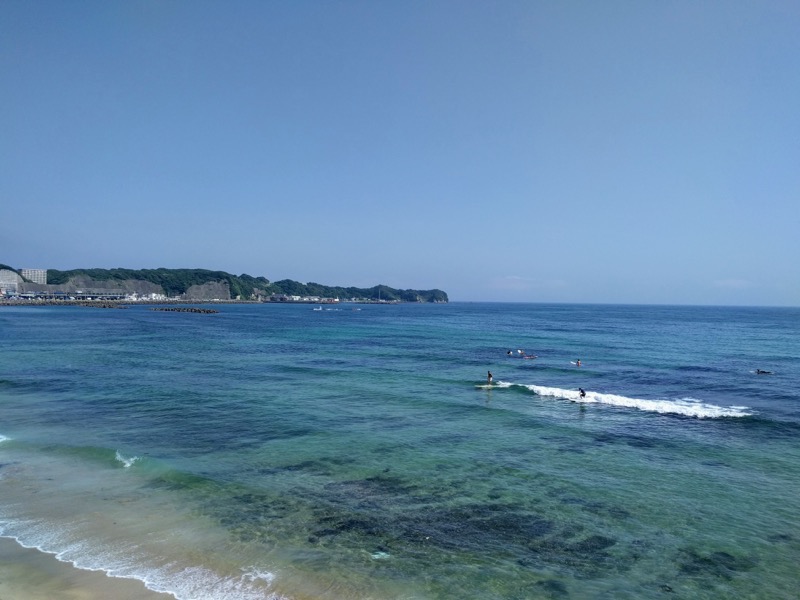 11勝浦中央海水浴場