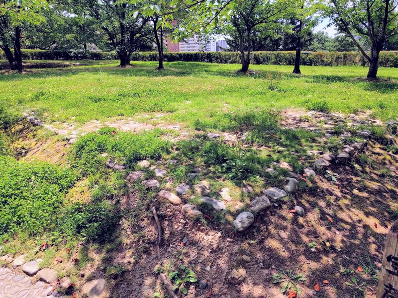 22御宝蔵跡.jpg 22御宝蔵跡