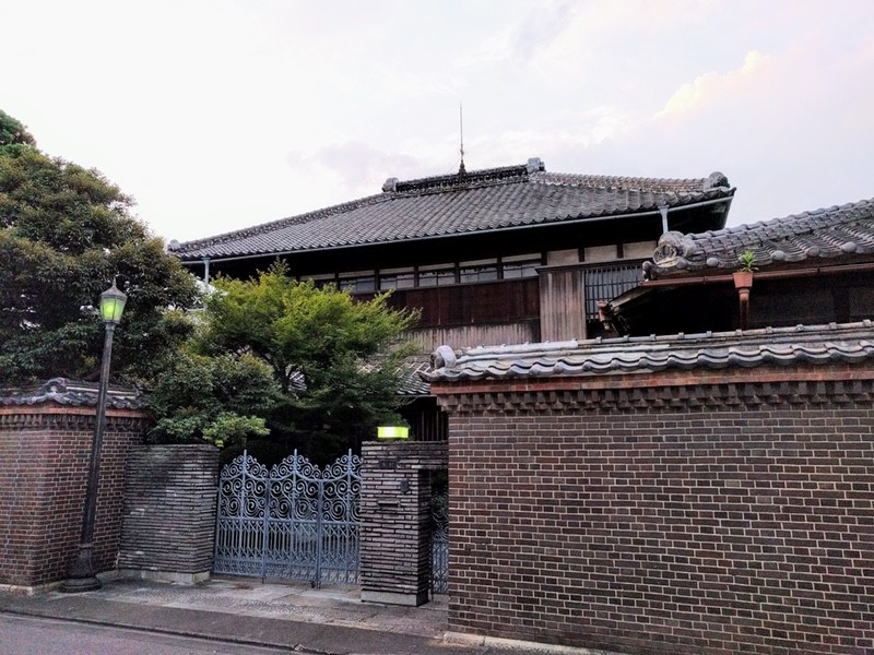 06お屋敷2.jpg 06お屋敷2