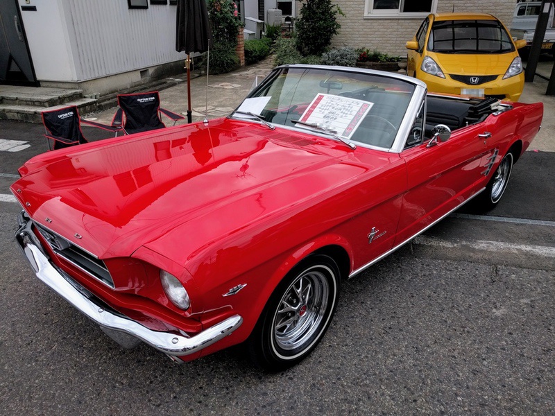 クラシックカー10マスタングコンバーチブル