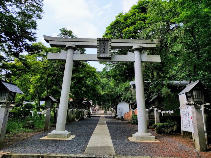 15南湖神社