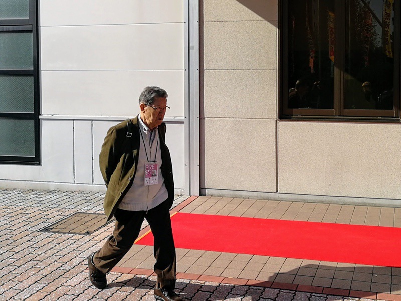 会場入り2017-09杉山さん.jpg 会場入り2017 09杉山さん