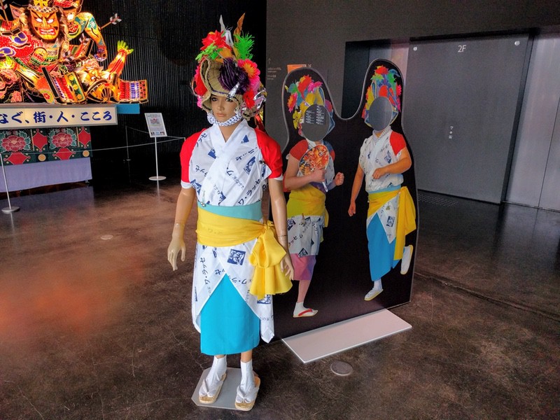 04顔ハメ看板 無料ゾーン