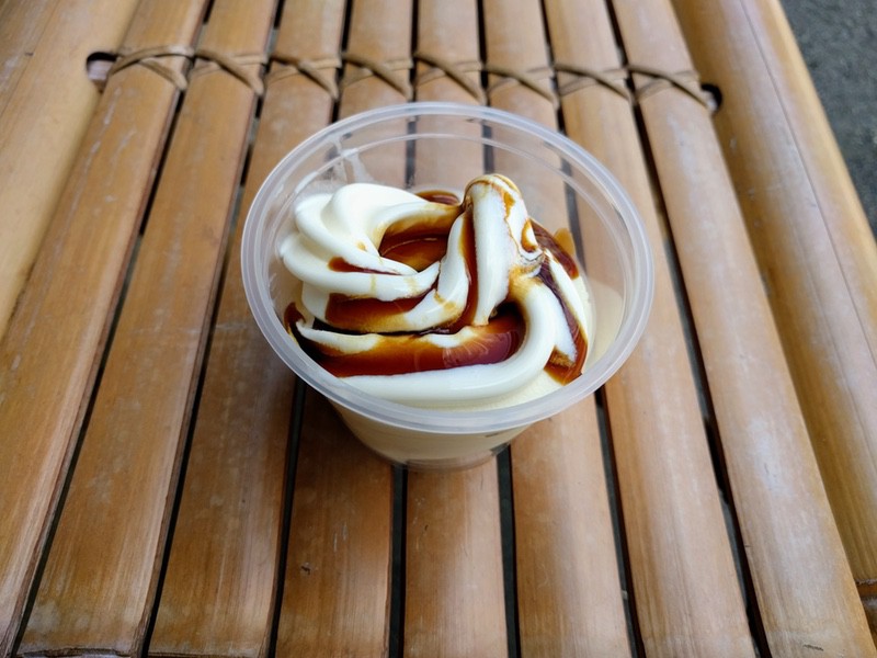 若喜昭和館4醤油ソフト.jpg 若喜昭和館4醤油ソフト