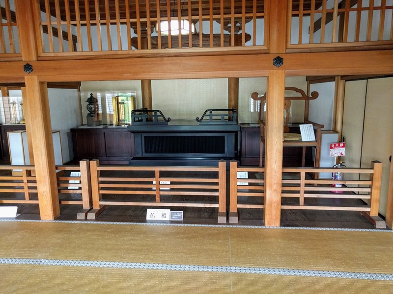 26方丈4仏壇