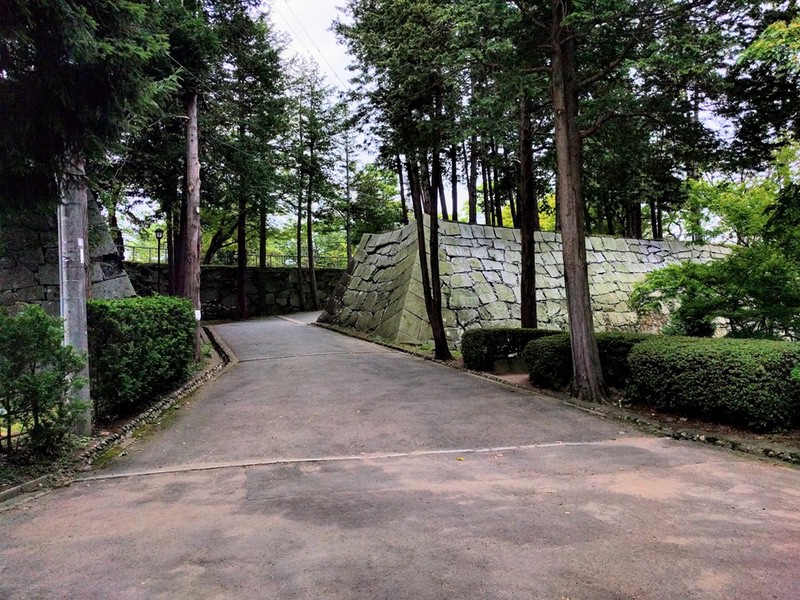 02瓦御門跡.jpg 02瓦御門跡