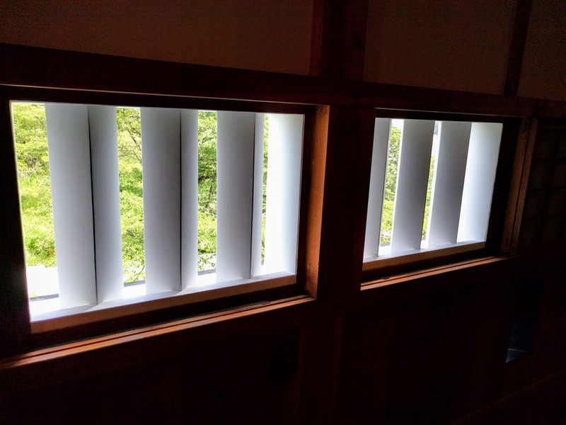 21三重櫓一層6連子窓.jpg 21三重櫓一層6連子窓