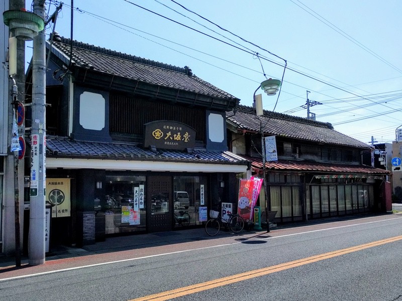 古い建物 古い建物