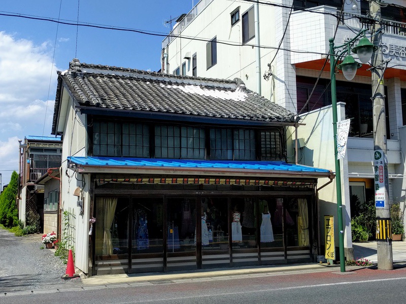古い建物 古い建物