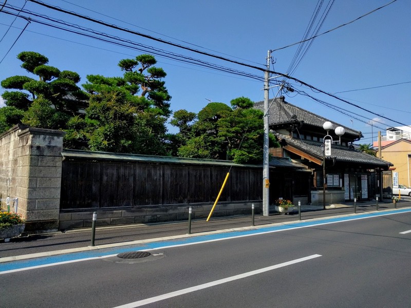 古い建物 古い建物