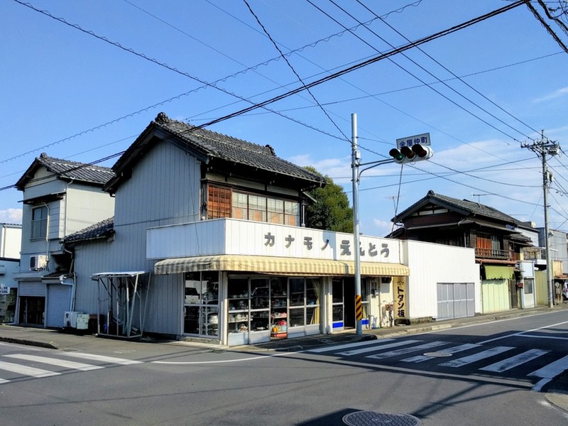 古い建物 古い建物