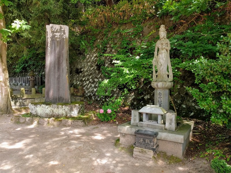 10白虎隊の碑.jpg 10白虎隊の碑