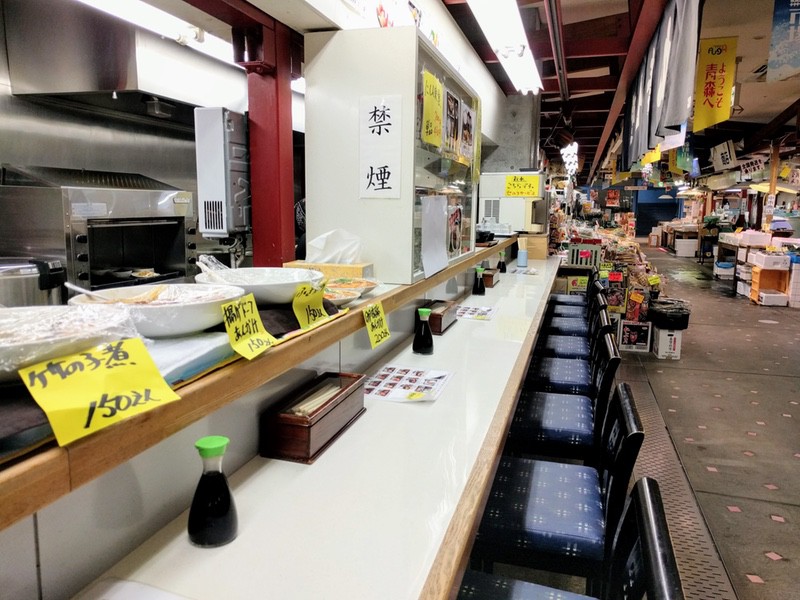 05カウンター席.jpg 05カウンター席