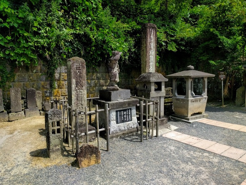 06白虎隊の碑.jpg 06白虎隊の碑